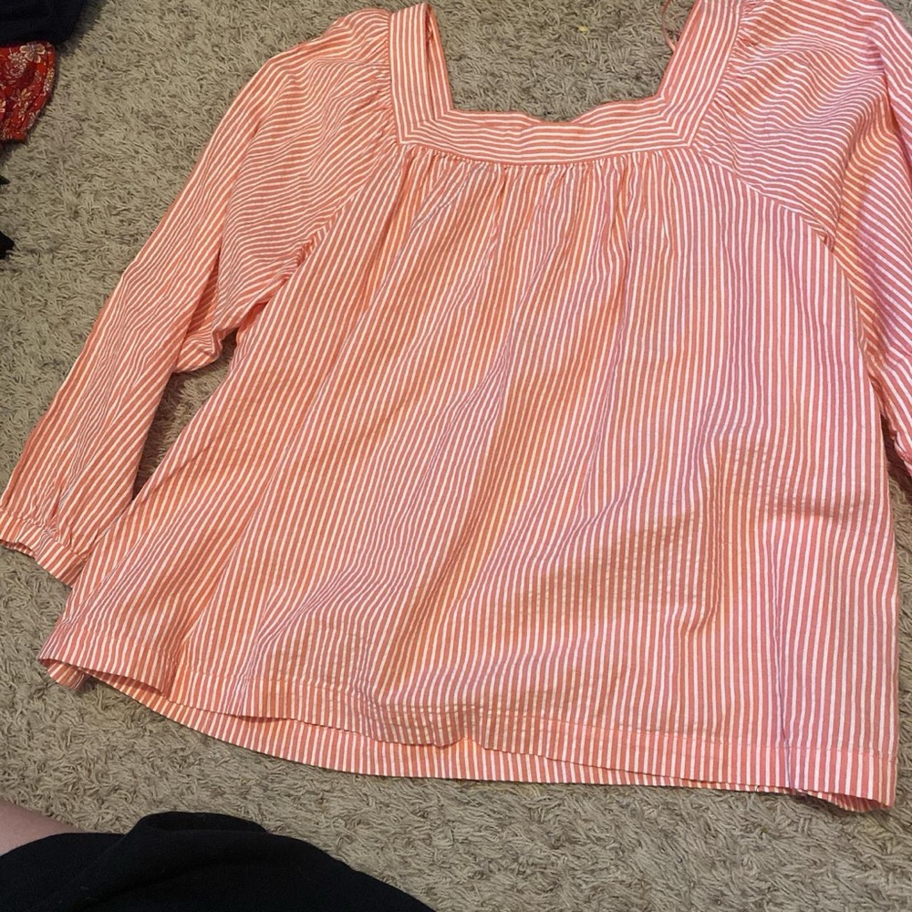 Terra & Sky White and Red Smocked Blouse